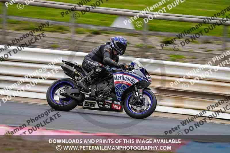 enduro digital images;event digital images;eventdigitalimages;mallory park;mallory park photographs;mallory park trackday;mallory park trackday photographs;no limits trackdays;peter wileman photography;racing digital images;trackday digital images;trackday photos